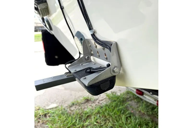 Slide: The Image of 2018 Grady-White Canyon 306 boat transom detail with mounted hardware. - 6