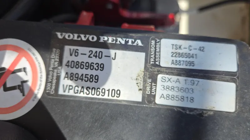 Slide: The Image of Volvo Penta engine label on 2018 Chaparral 224 Sunesta boat, showing model and serial numbers. - 46