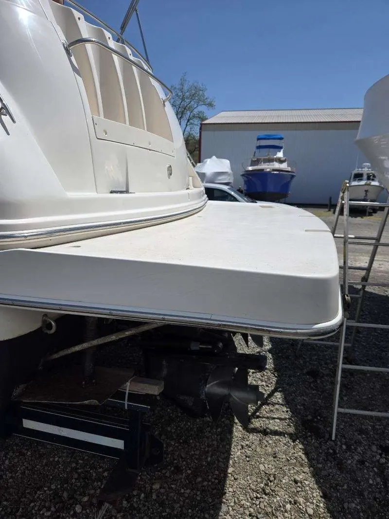 Slide: The Image of Rinker Fiesta Vee 312 2003 - 26