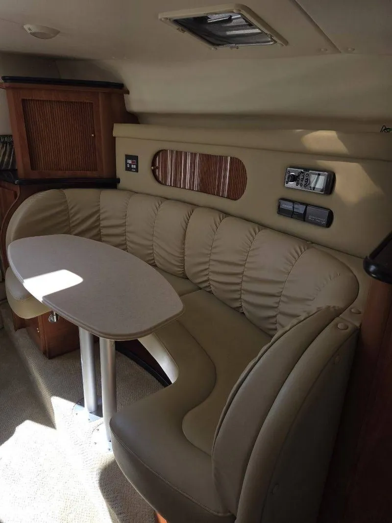 Slide: The Image of Rinker Fiesta Vee 312 2003 - 34