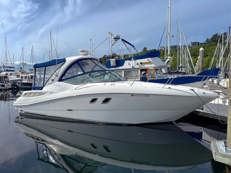 The Image of Sea Ray Sundancer 330 2010 - 0