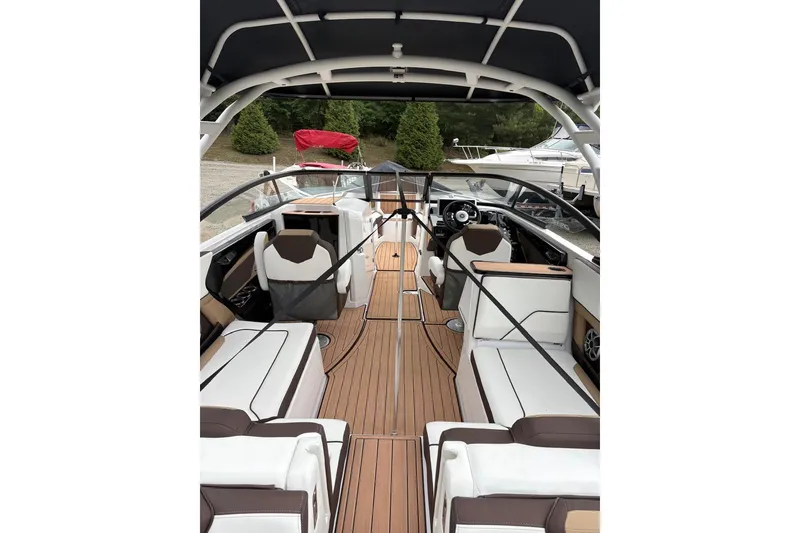 Slide: The Image of 2023 Yamaha Boats 252SD interior with sleek seating and modern design. - 7
