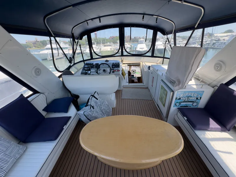 Slide: The Image of Navigator 5300 1999 - 50