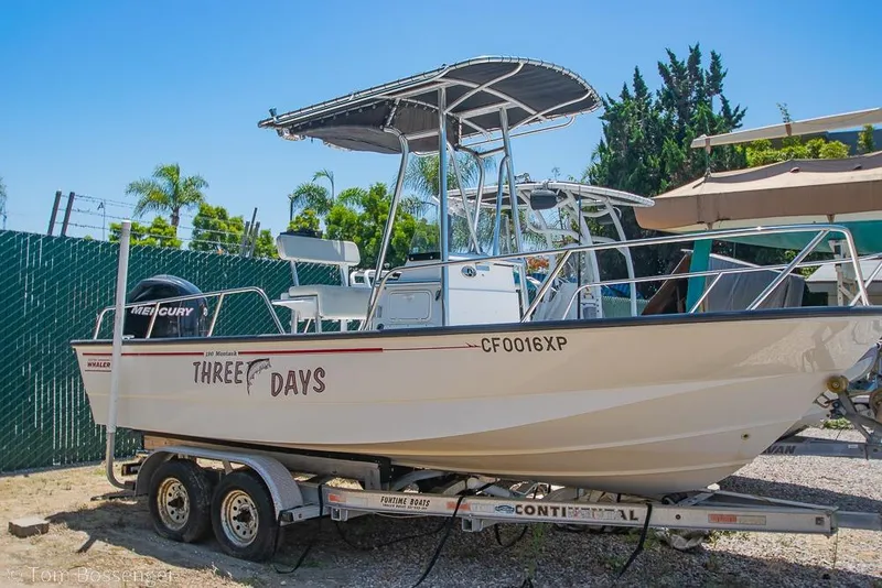 The Image of Boston Whaler 190 Montauk 2008 - 0