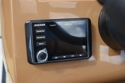 Slide: The Image of Kicker audio system on 2026 Princecraft Vouge 25 RL boat dashboard. - 41