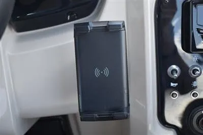 Slide: The Image of Wireless charging pad on 2026 Princecraft Quorum 25 RL boat dashboard. - 23