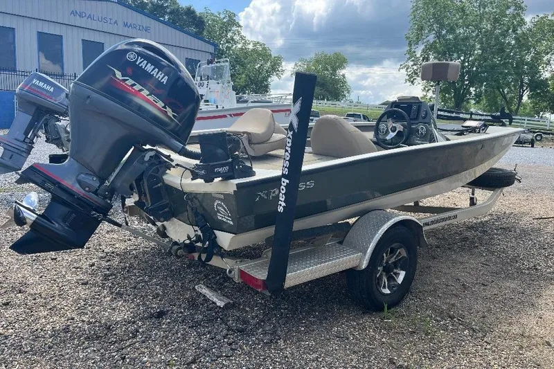 Slide: The Image of 2018 Xpress X17 Pro boat with Yamaha outboard motor on trailer at Andalusia Marine. - 16