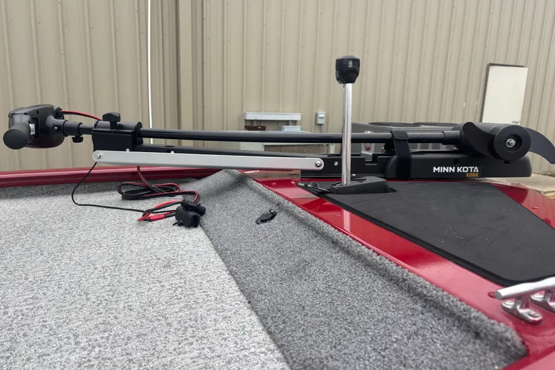Slide: The Image of 2020 Tracker Pro 170 boat with Minn Kota Edge trolling motor installed. - 9