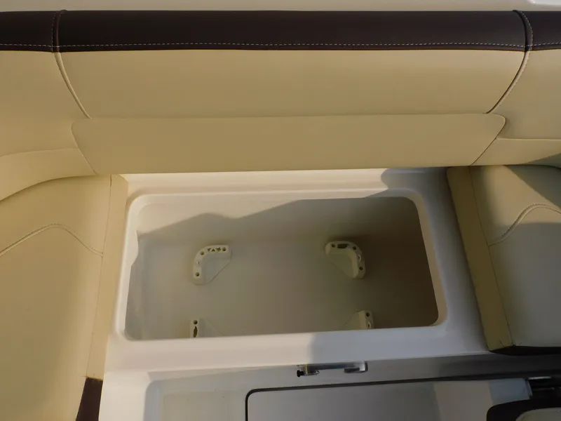 Slide: The Image of Storage compartment in Monterey SPORT YACHT 295, 2019 model. - 26