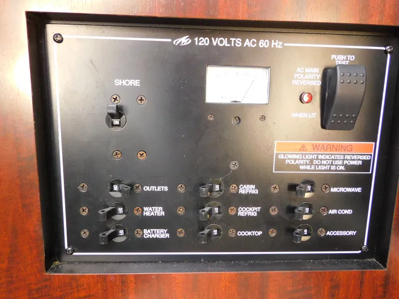 Slide: The Image of Control panel of 2019 Monterey SPORT YACHT 295. - 38