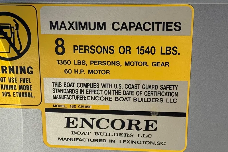 Slide: The Image of 2018 Bentley Pontoons 180 CRUISE capacity label, 8 persons or 1540 lbs, 60 HP motor. - 24