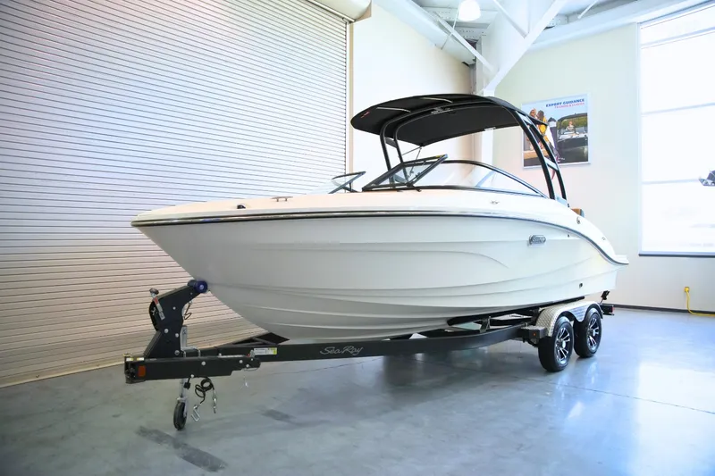 Slide: The Image of Sea Ray SPX 210 2027 - 1