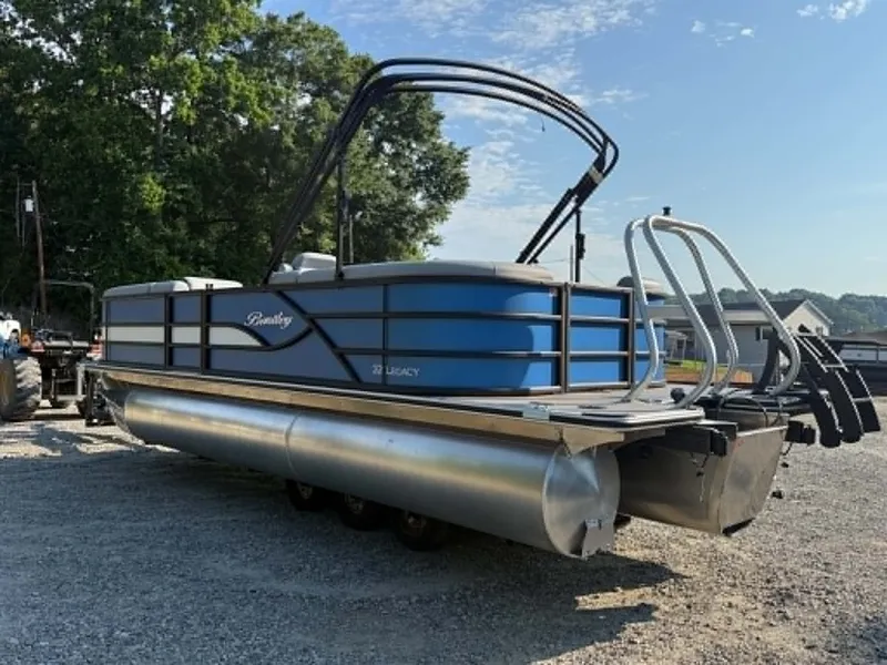 Slide: The Image of 2026 Bentley Pontoons Legacy 223 Navigator on gravel surface. - 19