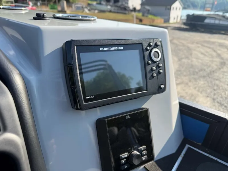Slide: The Image of 2026 Bentley Pontoons Legacy 223 Navigator with Humminbird Helix 5 display. - 4