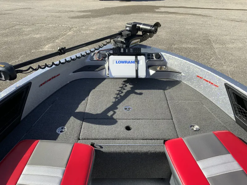 Slide: The Image of 2018 Ranger 1850MS Reata boat with Lowrance fish finder. - 12