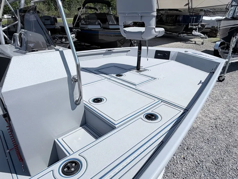Slide: The Image of 2026 G3 Gator Tough 20CCJ DLX boat with spacious deck. - 13