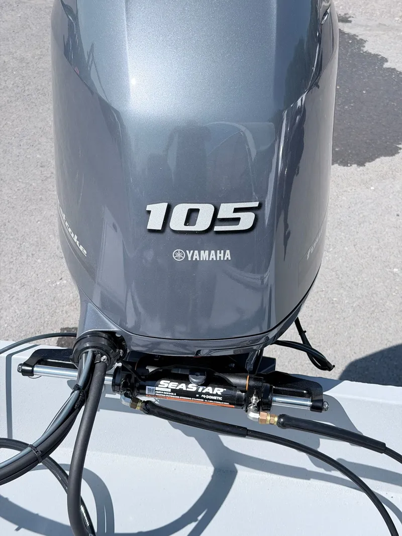 Slide: The Image of Yamaha 105 outboard motor on G3 Gator Tough 20CCJ DLX, year 2026. - 27