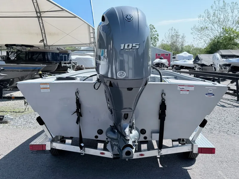 Slide: The Image of 2026 G3 Gator Tough 20CCJ DLX boat with Yamaha 105 Jet Drive. - 33