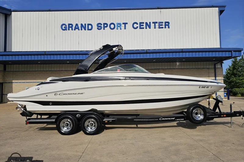 The Image of 2019 Crownline 275 SS boat on trailer at Grand Sport Center. - 1