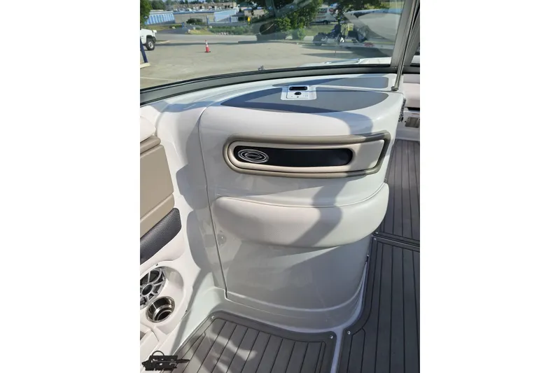 Slide: The Image of Interior view of 2019 Crownline 275 SS boat, featuring sleek design and modern finishes. - 68