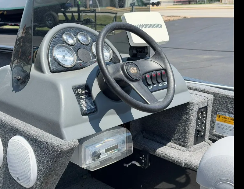 Slide: The Image of G3 V167 boat console with Humminbird device, model year 2012. - 14