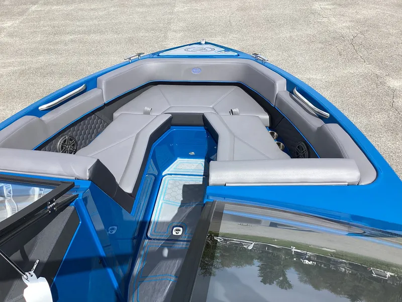 Slide: The Image of Interior of 2026 Cobalt R4 Surf with gray upholstery. - 6