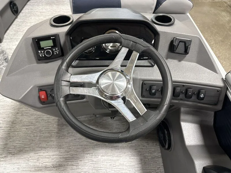 Slide: The Image of Steering wheel and dashboard of the 2025 Bennington 20SL-SPS. - 5