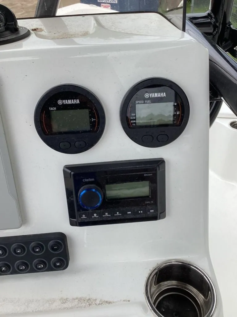 Slide: The Image of Dashboard of Blazer PureBay 2400 boat with Yamaha gauges, 2026 model. - 33