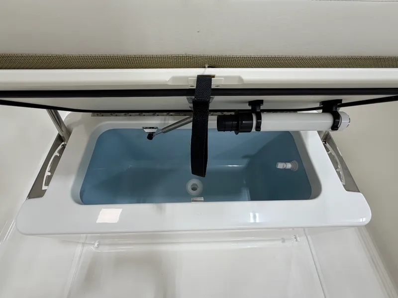 Slide: The Image of Boston Whaler 170 Montauk 2027 - 25