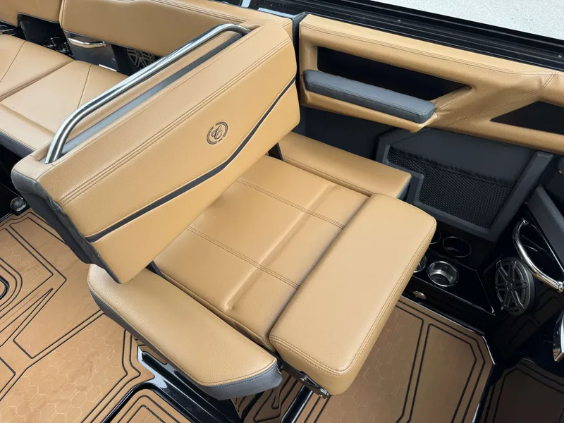 Slide: The Image of Interior of 2026 Cobalt R6 Surf featuring luxurious leather seating. - 28