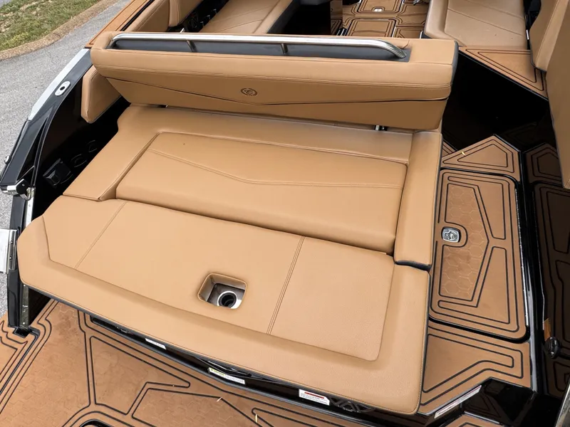 Slide: The Image of Luxurious interior of the 2026 Cobalt R6 Surf boat. - 36