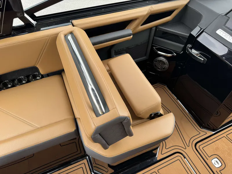 Slide: The Image of Interior of 2026 Cobalt R6 Surf featuring luxurious leather seating. - 40