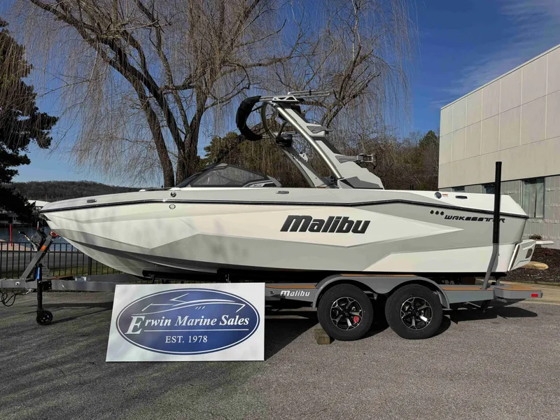 The Image of 2026 Malibu Wakesetter 22 LSV boat at Erwin Marine Sales. - 1