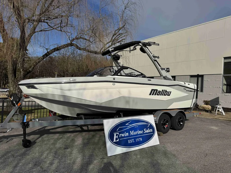 Slide: The Image of 2026 Malibu Wakesetter 22 LSV boat at Erwin Marine Sales. - 4