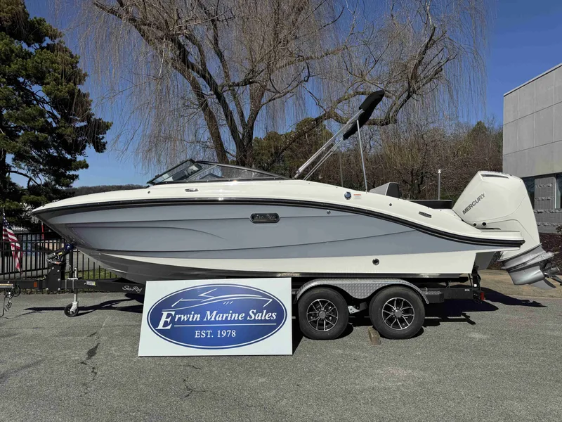 The Image of 2026 Sea Ray SPO210 boat at Erwin Marine Sales. - 1