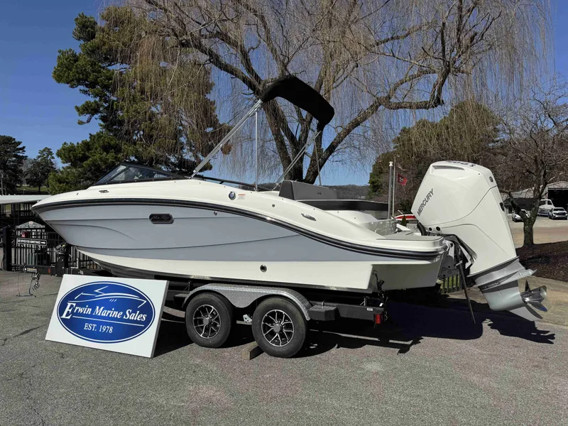 Slide: The Image of 2026 Sea Ray SPO210 boat at Erwin Marine Sales. - 6