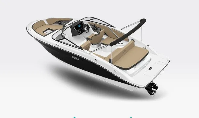 Slide: The Image of 2026 Sea Ray SPX 210 motorboat with sleek design. - 3