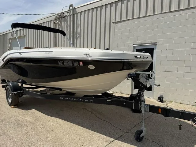 Slide: The Image of Bayliner DX 2000 2019 - 2