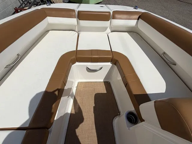 Slide: The Image of Bayliner DX 2000 2019 - 7