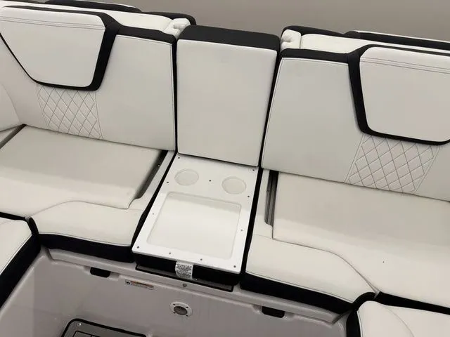 Slide: The Image of Yamaha 252SD 2024 - 12