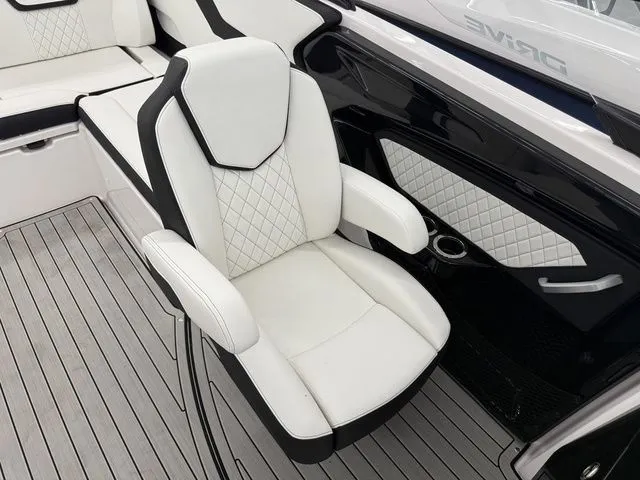 Slide: The Image of Yamaha 252SD 2024 - 19