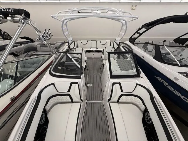 Slide: The Image of Yamaha 252SD 2024 - 35