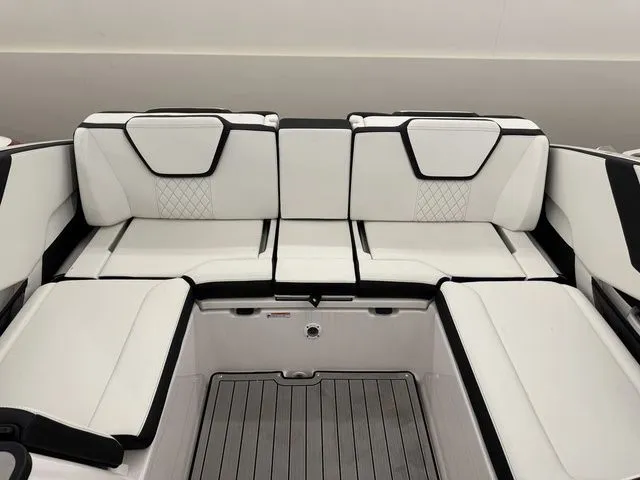 Slide: The Image of Yamaha 252SD 2024 - 11