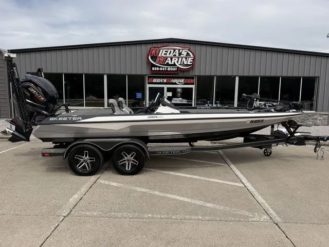 The Image of Skeeter ZXR20 2023 - 1