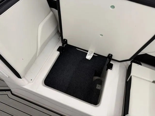 Slide: The Image of Yamaha 252SD 2024 - 14
