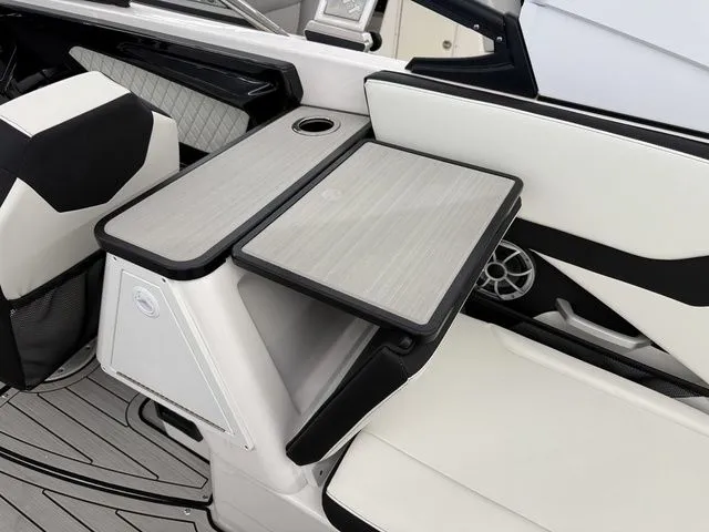 Slide: The Image of Yamaha 252SD 2024 - 15