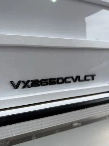 Slide: The Image of Veranda VX265DCVLC 2026 - 12