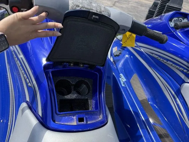 Slide: The Image of Yamaha WaveRunner VX 2007 - 8