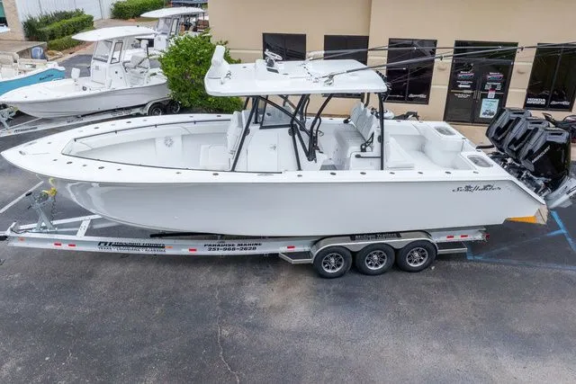 Slide: The Image of Sea Hunter 33T 2026 - 58
