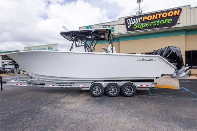 Slide: The Image of Sea Hunter 33T 2026 - 6